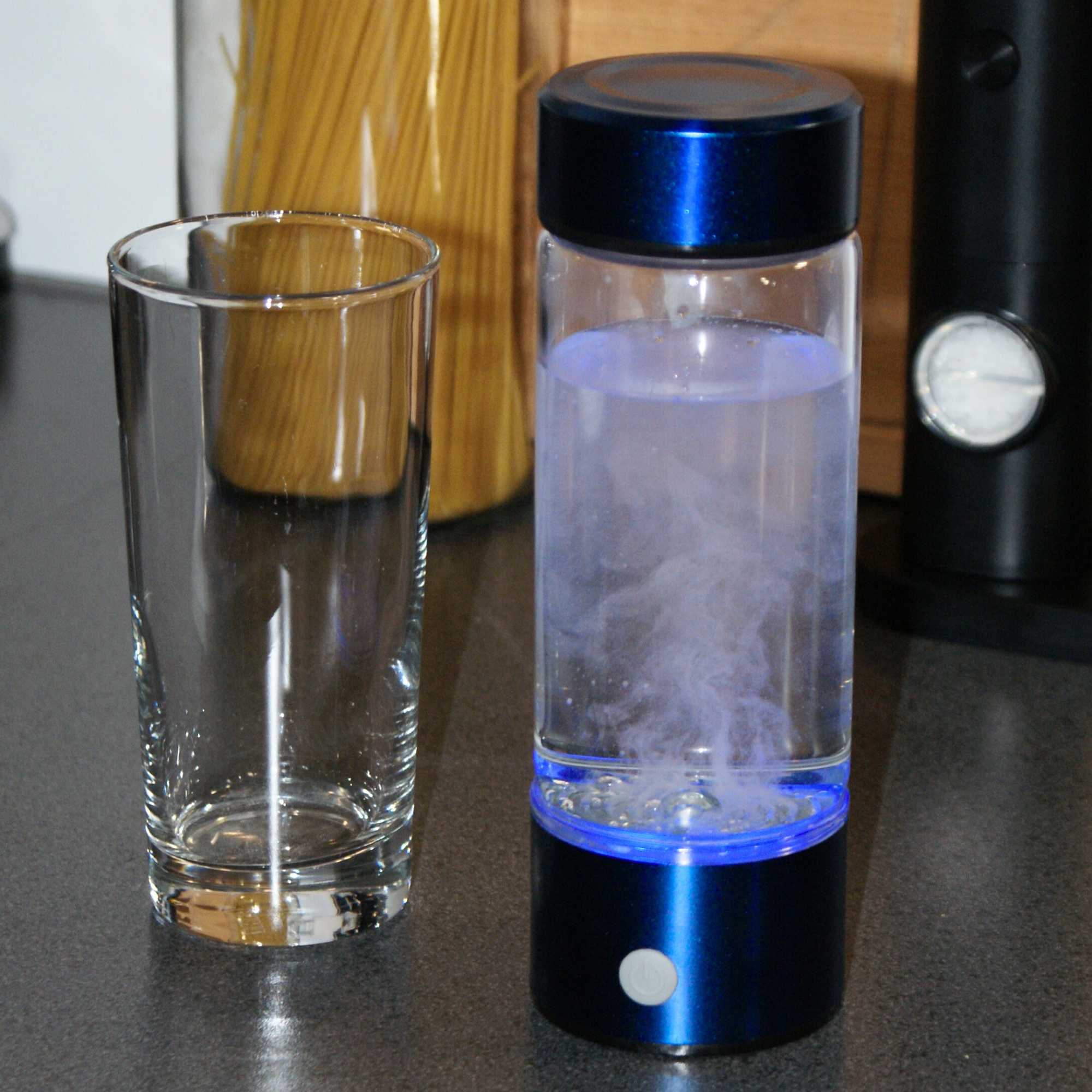 Blue sapphire hydrogen water bottle with active hydrogen cycle